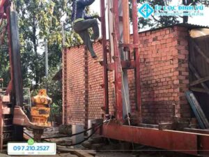 vị trí tim cọc cách tường bao nhiêu